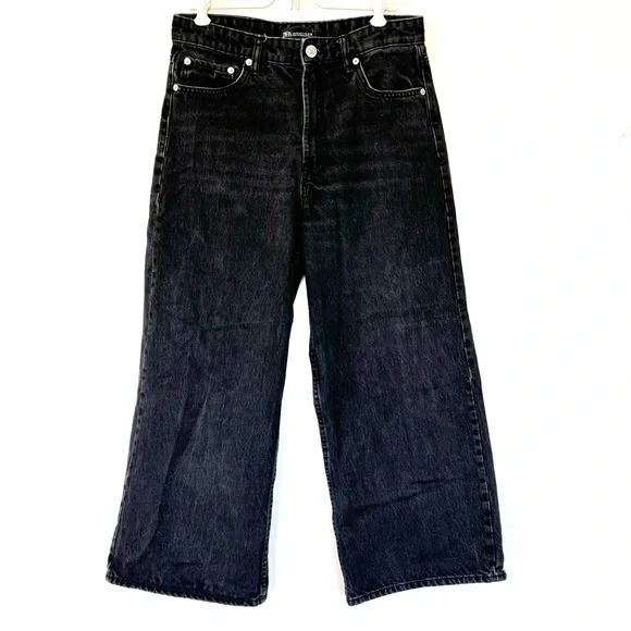 Zara Loose Fit  Wide Leg Crop Length Black Jeans Sz 8 - Picture 3 of 11